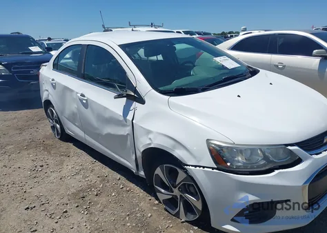 2017 Chevrolet Sonic Premier Auto из США, поврежденный, VIN 1G1JF5SB5H4101112